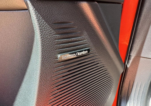 Dodge Challenger cena 249900 przebieg: 82000, rok produkcji 2020 z Ostrowiec Świętokrzyski małe 781